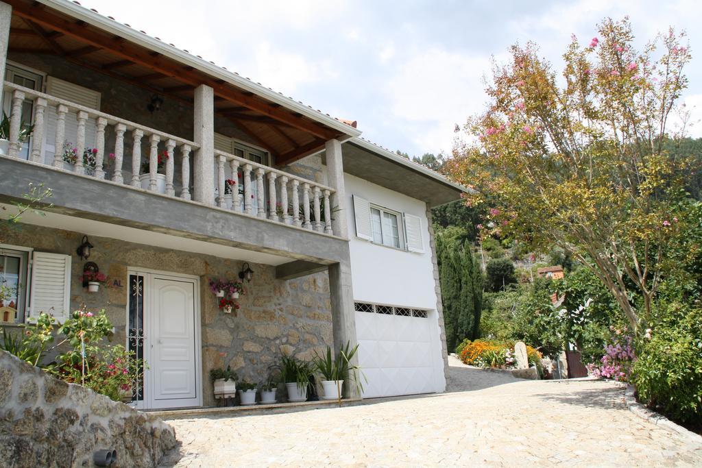 Castelo Dos Sonhos Hotel Valadares  Екстериор снимка